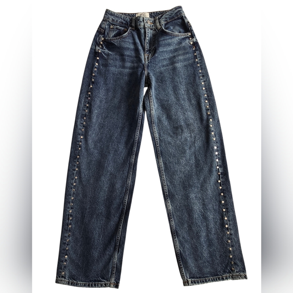Urban Outfitters BDG Kayla Studded Jeans W25 Distressed Dark Wash Skater